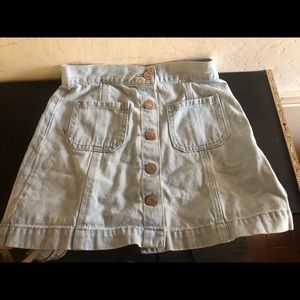 Light wash Denim skirt!